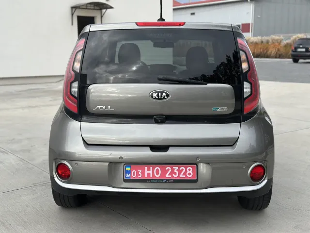 Kia Soul EV - фото 4