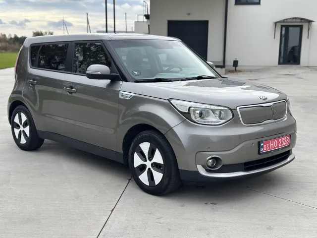 Kia Soul EV - фото 2