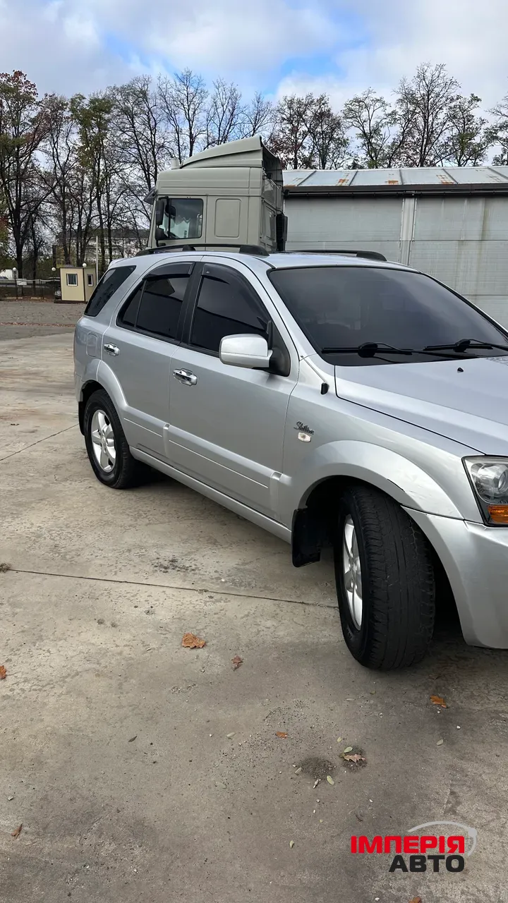 Kia Sorento - фото 2
