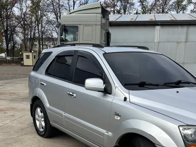 Kia Sorento - фото 2