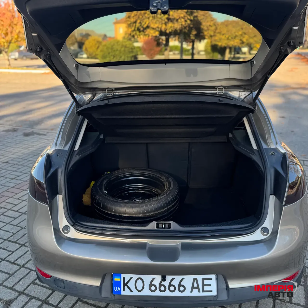 Renault Megane - фото 18