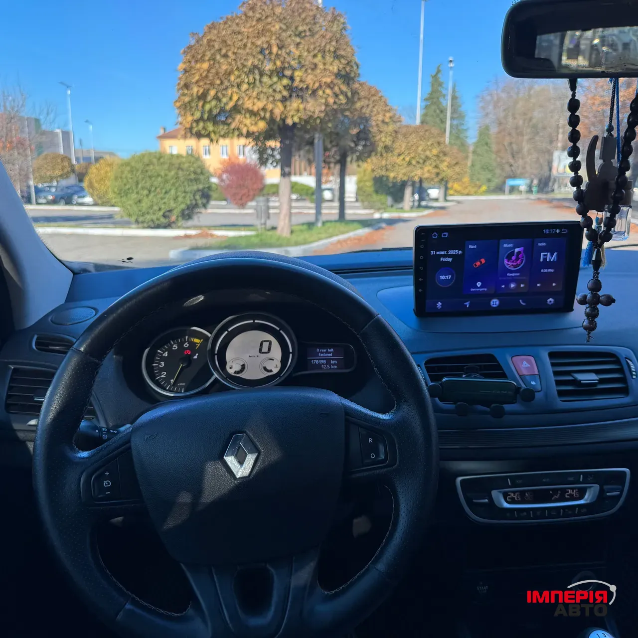 Renault Megane - фото 30