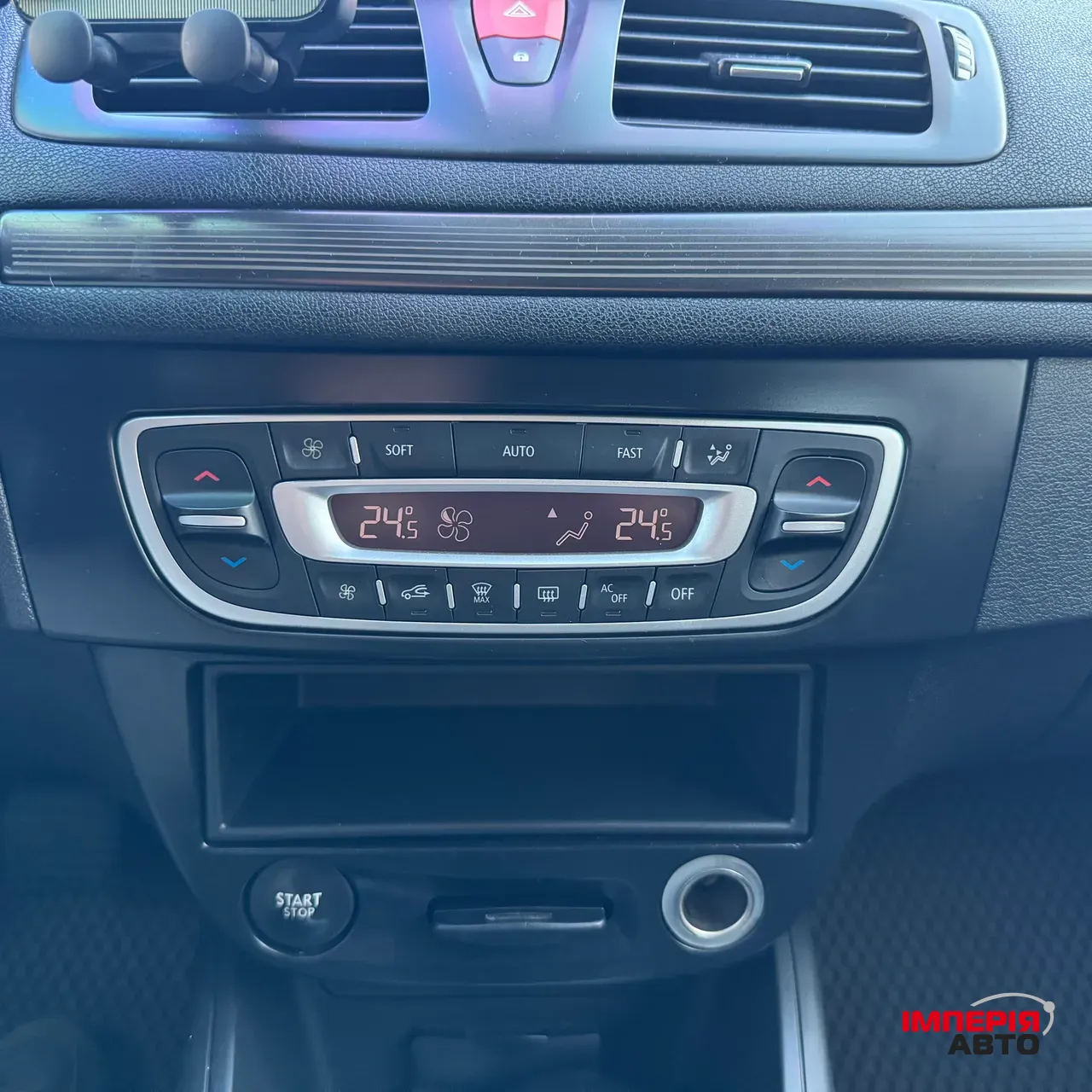 Renault Megane - фото 32