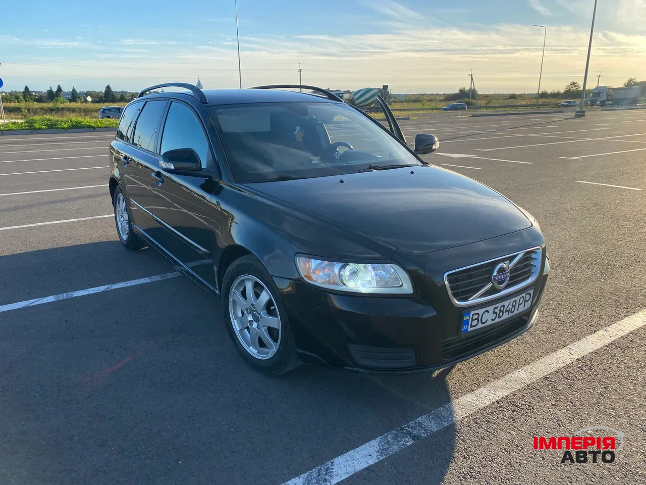 Volvo V50 - фото 3