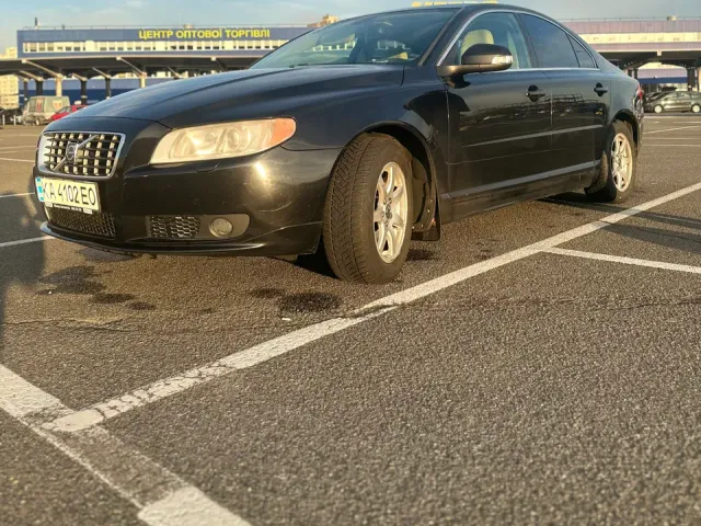 Volvo S80 - фото 4