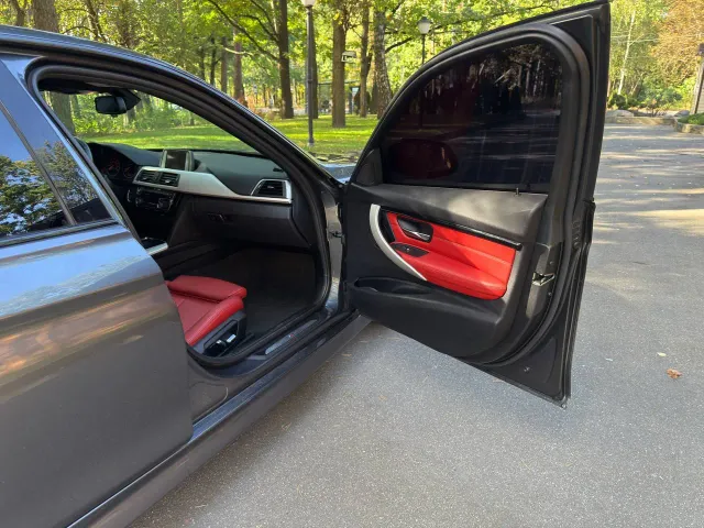 BMW 3 серії - фото 4