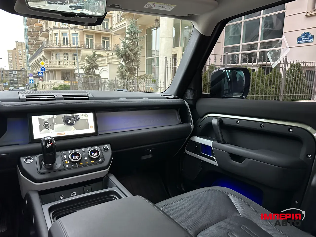 Land Rover Defender - фото 64