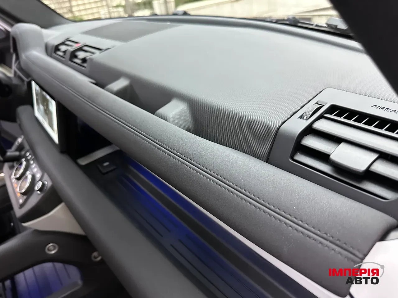 Land Rover Defender - фото 55