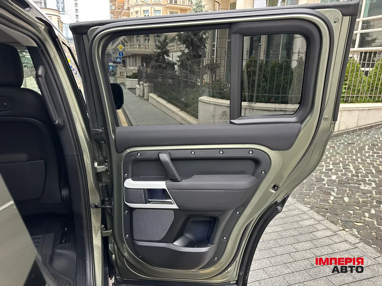 Land Rover Defender - фото 77