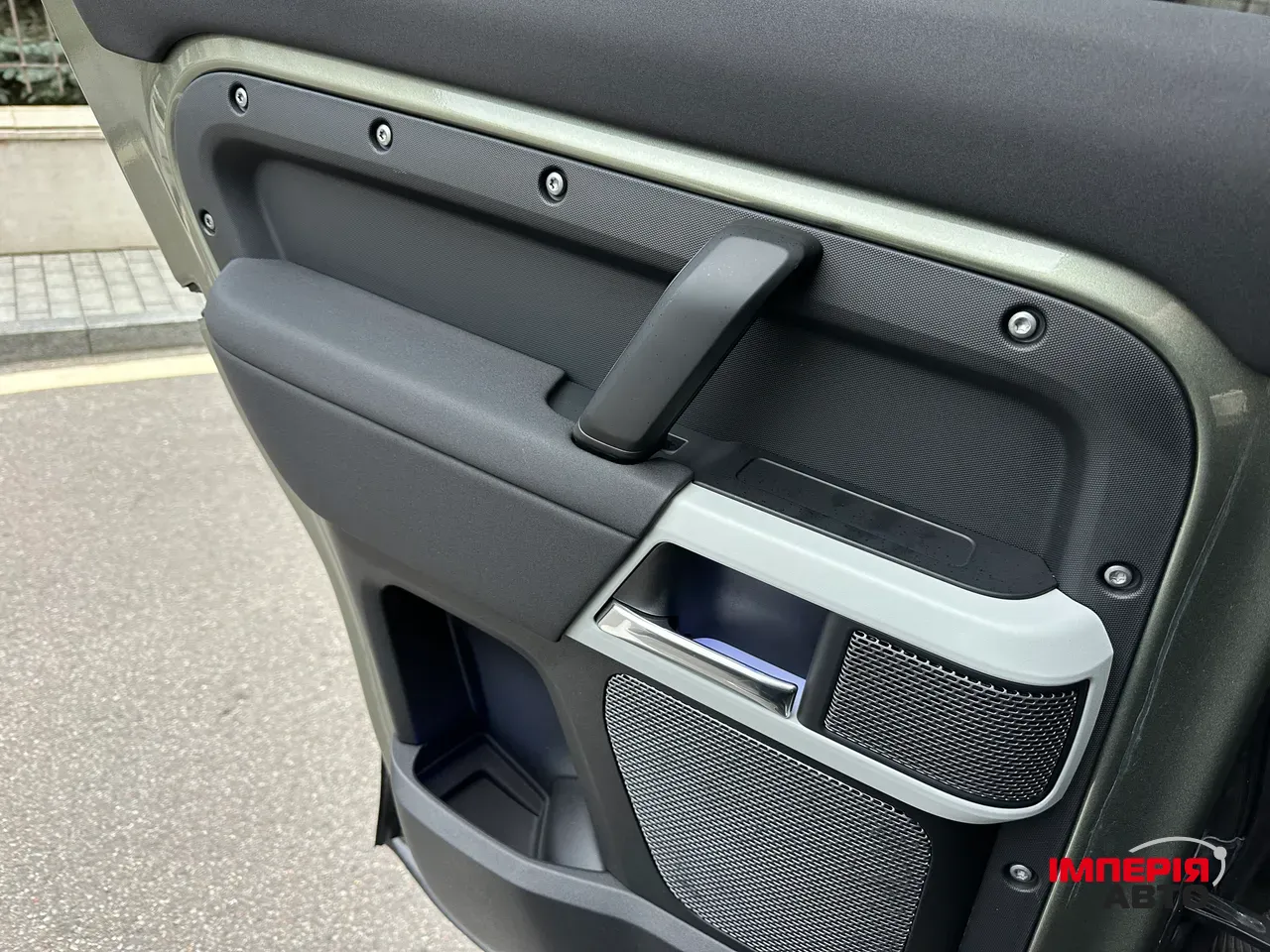 Land Rover Defender - фото 70