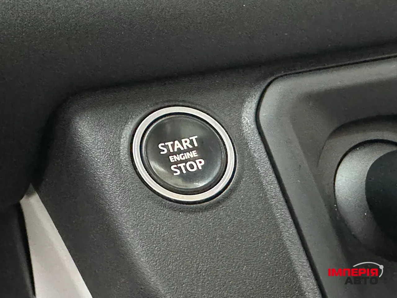 Land Rover Defender - фото 33