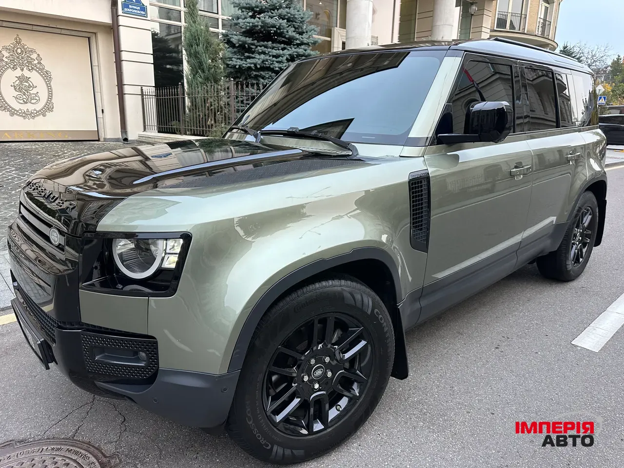 Land Rover Defender - фото 1