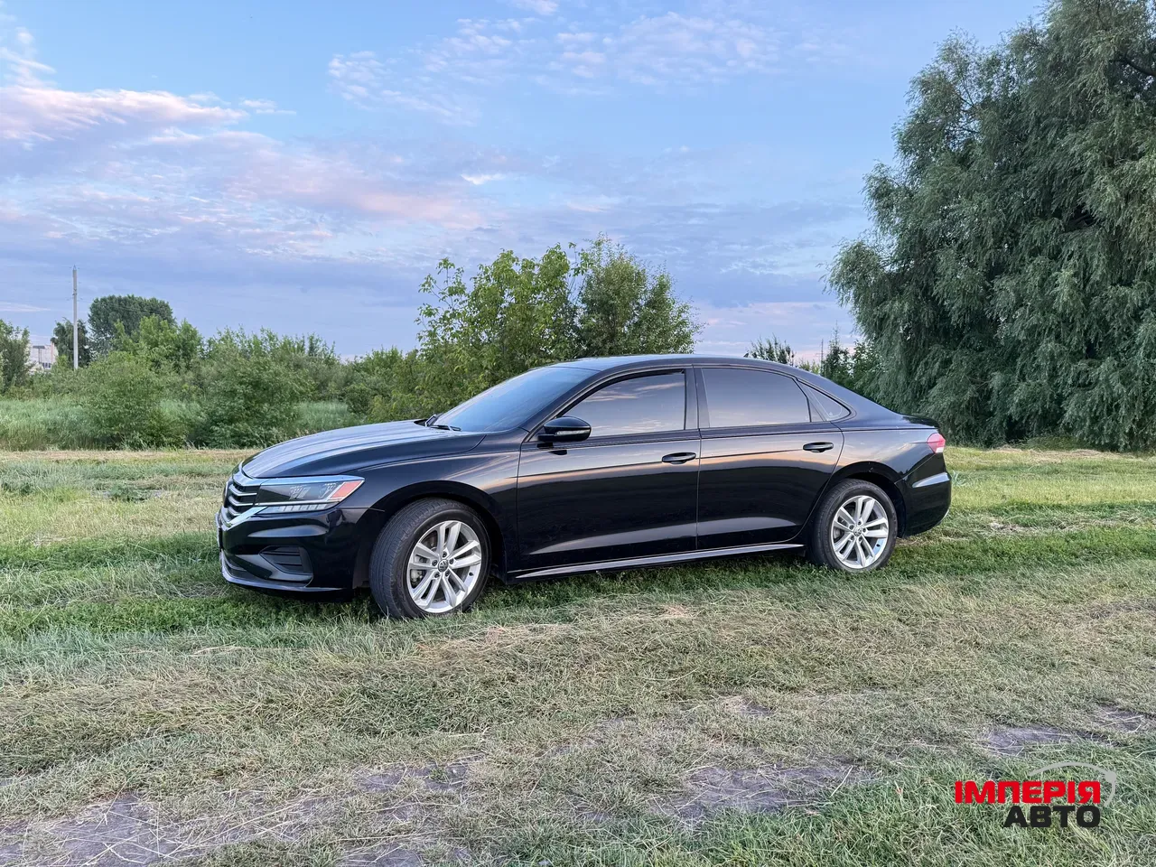 Volkswagen Passat (North America and China) - фото 3