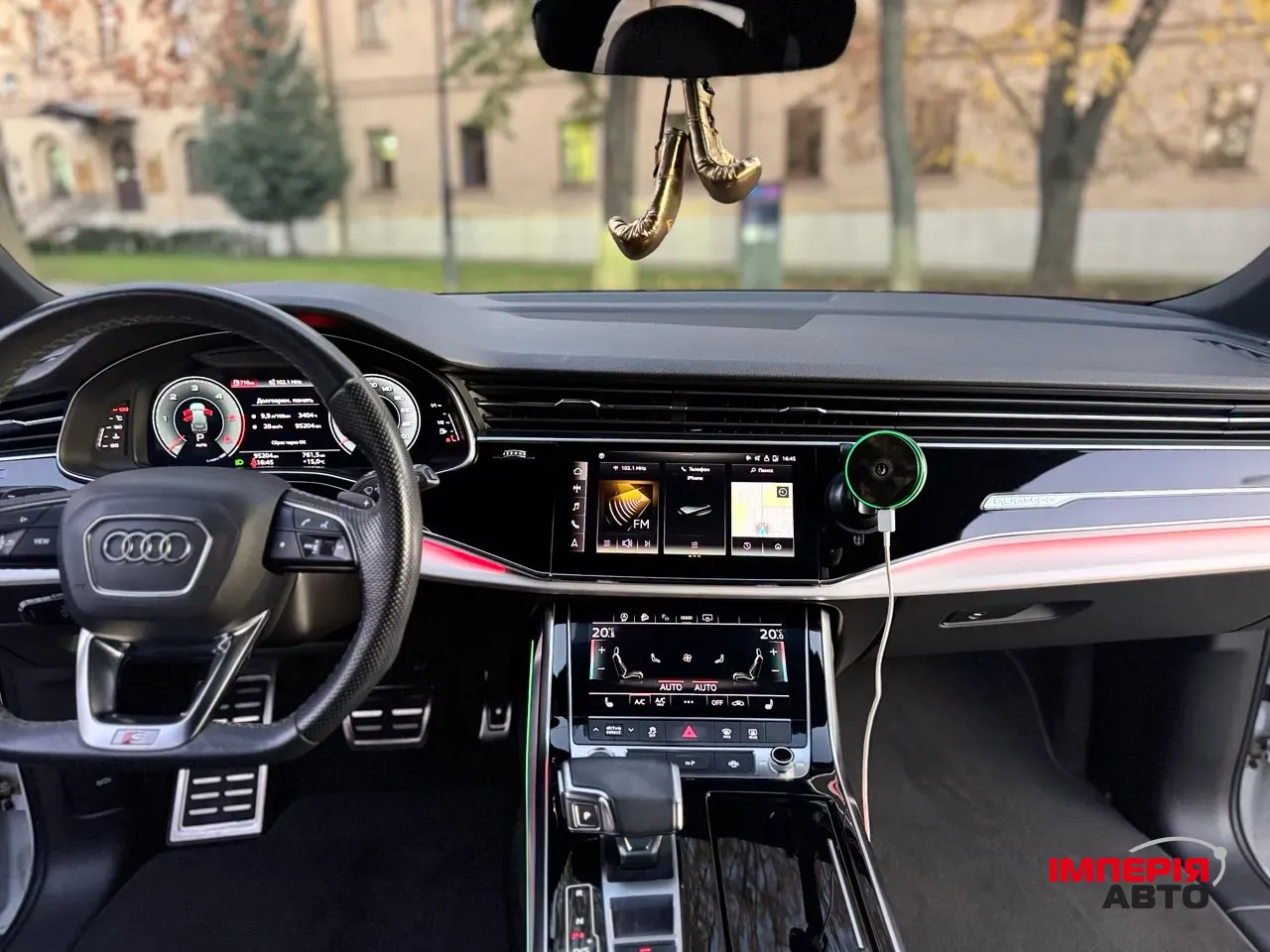 Audi Q7 - фото 9