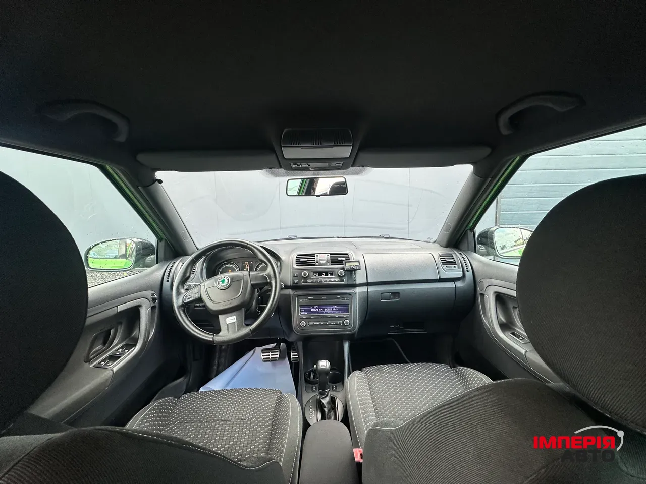 Skoda Fabia RS - фото 20