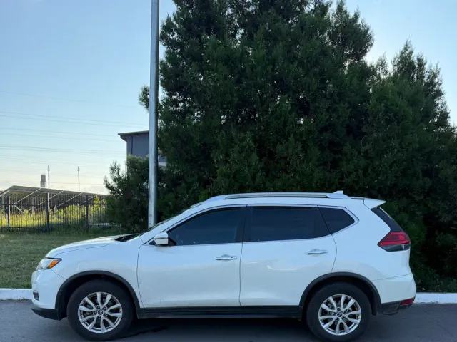 Nissan Rogue - фото 2