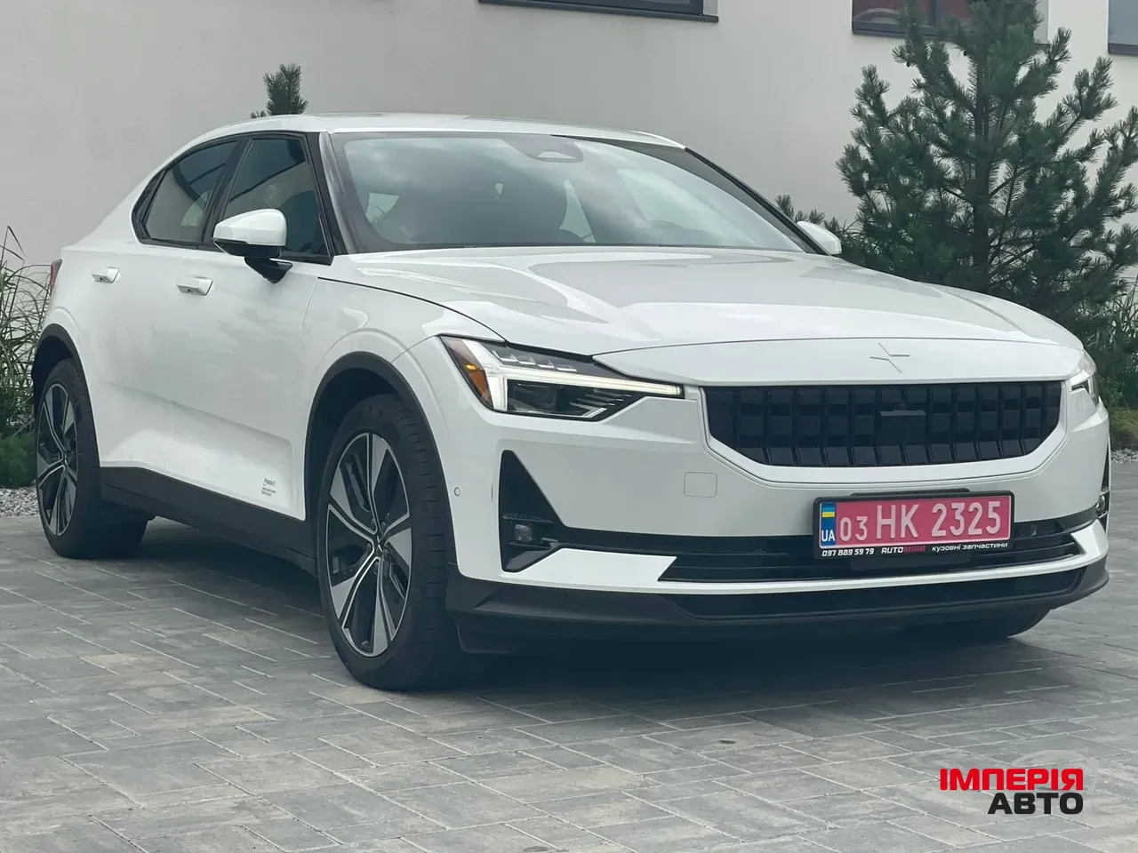 Polestar 2 - фото 3