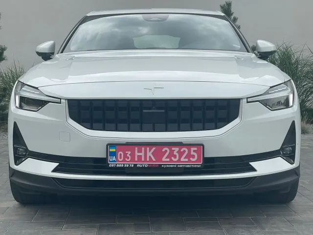 Polestar 2 - фото 2