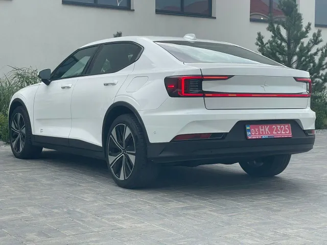 Polestar 2 - фото 5