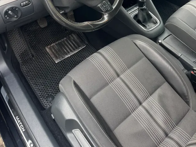 Volkswagen Golf - фото 5