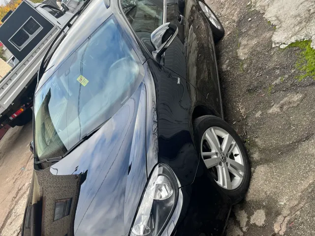 Volkswagen Golf - фото 1