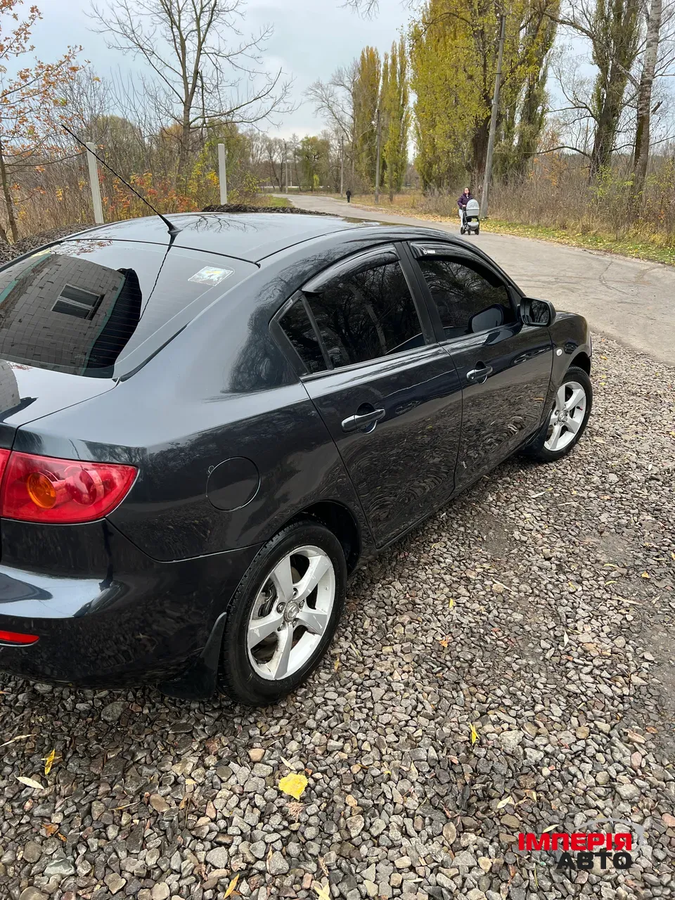 Mazda 3 - фото 2