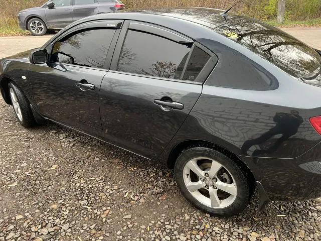 Mazda 3 - фото 4