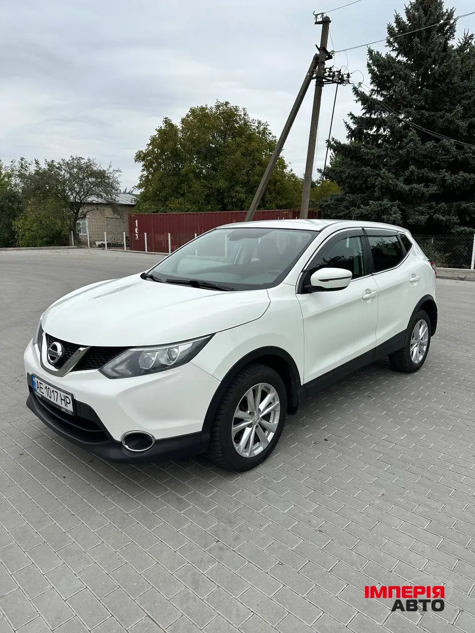 Nissan Qashqai - фото 1