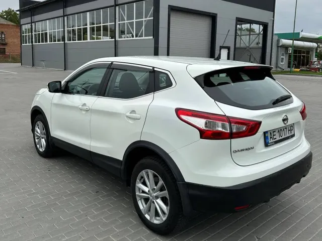 Nissan Qashqai - фото 3