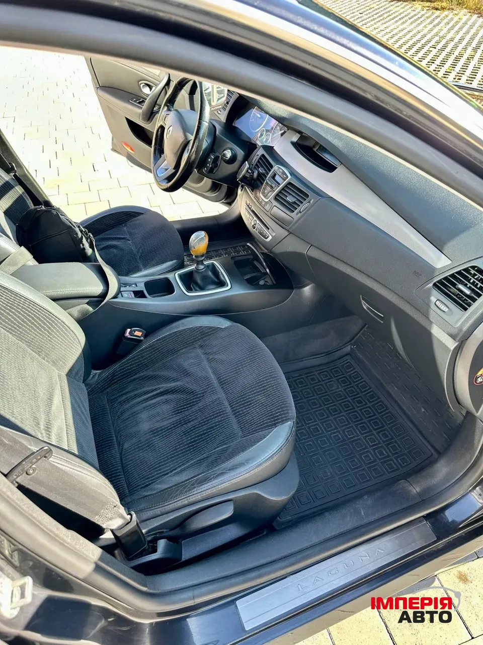 Renault Laguna - фото 13