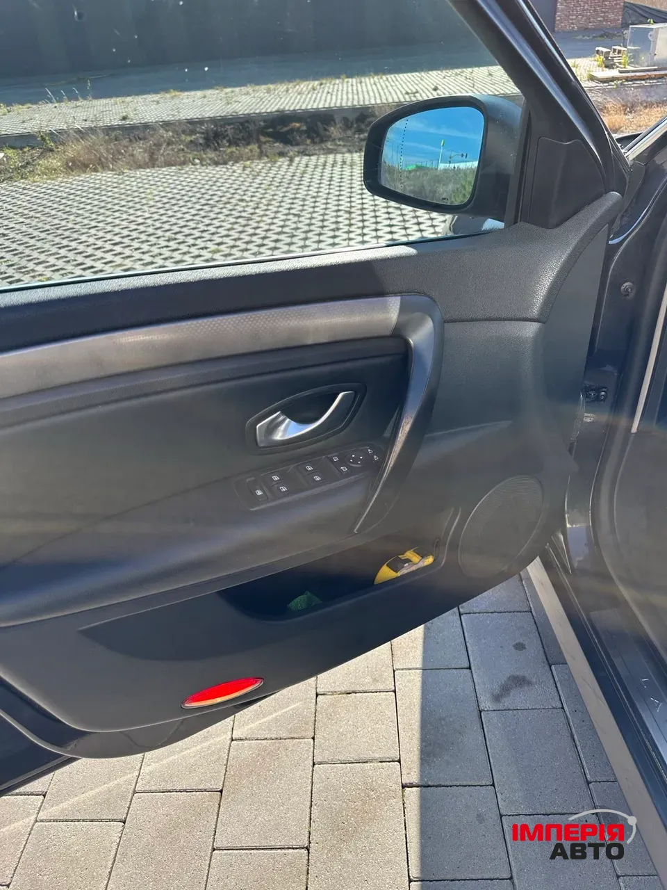 Renault Laguna - фото 10