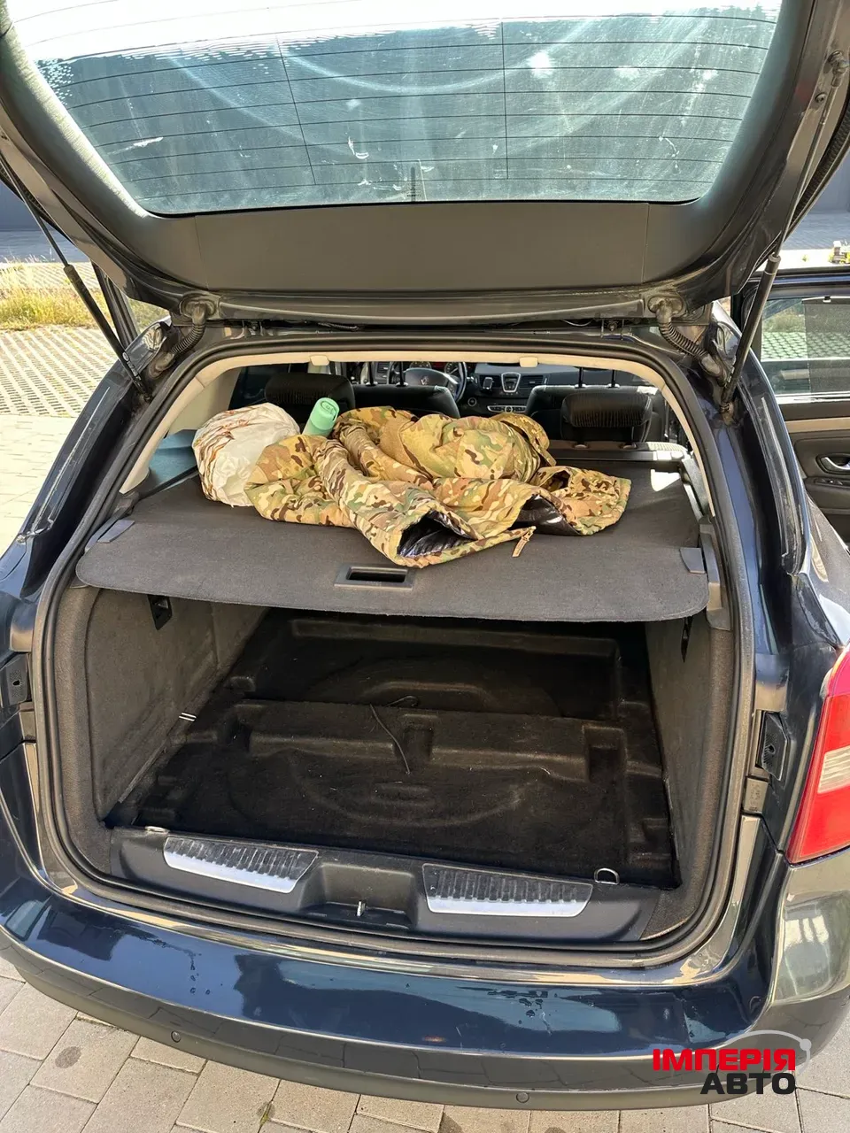 Renault Laguna - фото 11