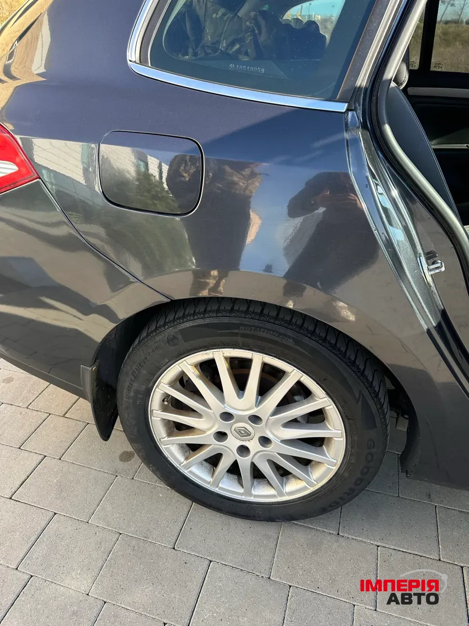 Renault Laguna - фото 15