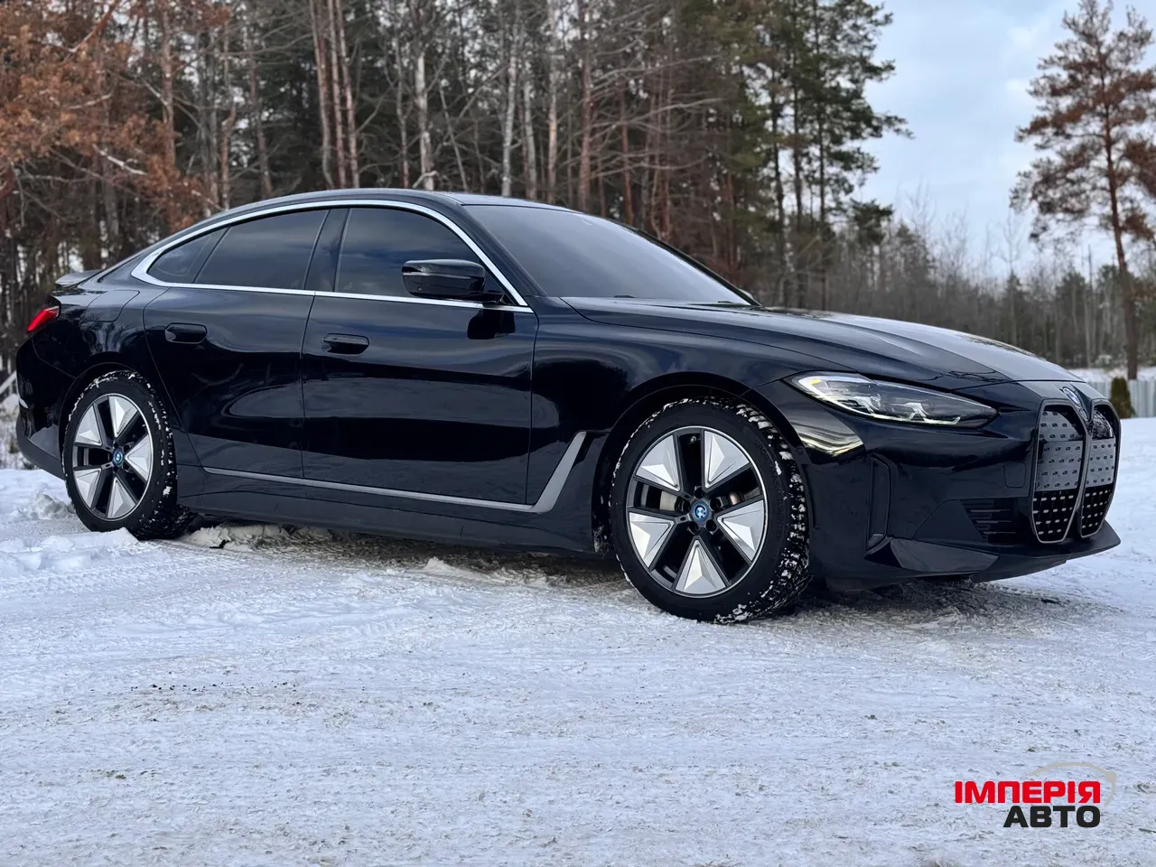 BMW i4 - фото 2