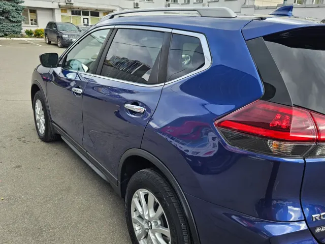 Nissan Rogue - фото 4