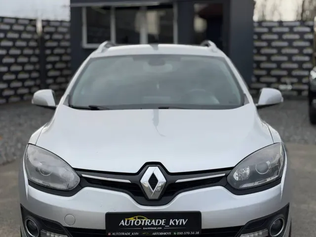 Renault Megane - фото 3