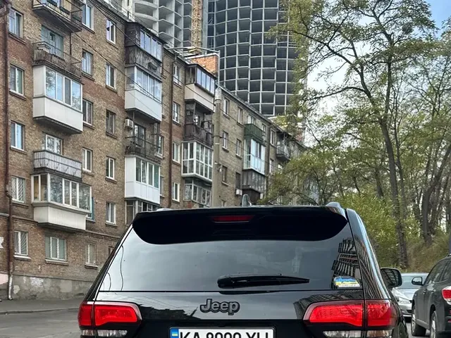 Jeep Grand Cherokee - фото 5