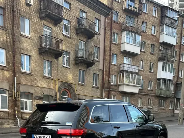 Jeep Grand Cherokee - фото 4