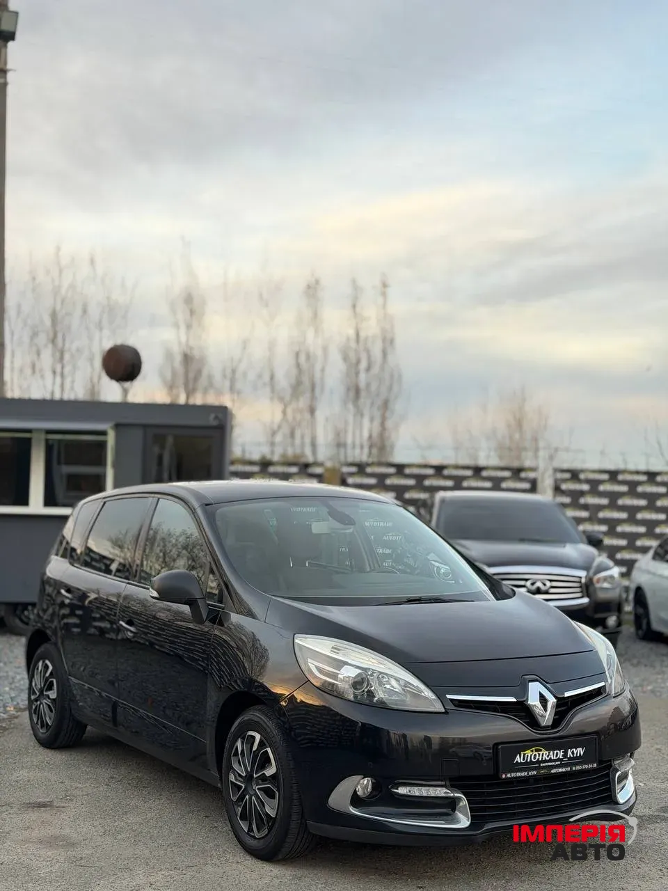 Renault Scenic - фото 2