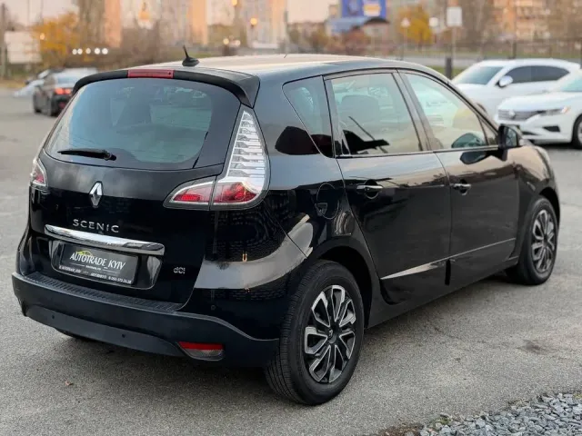 Renault Scenic - фото 5
