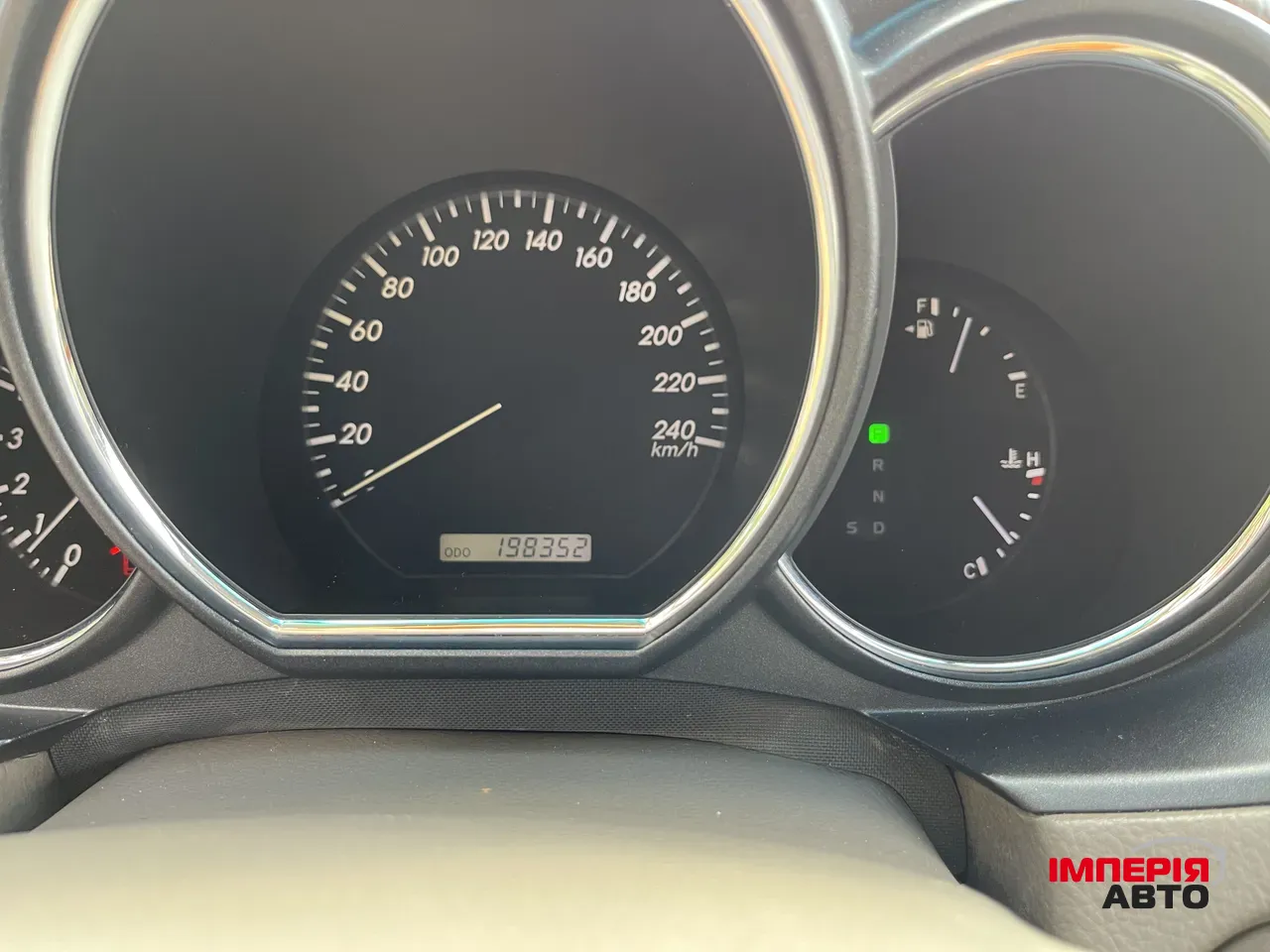 Lexus RX - фото 9