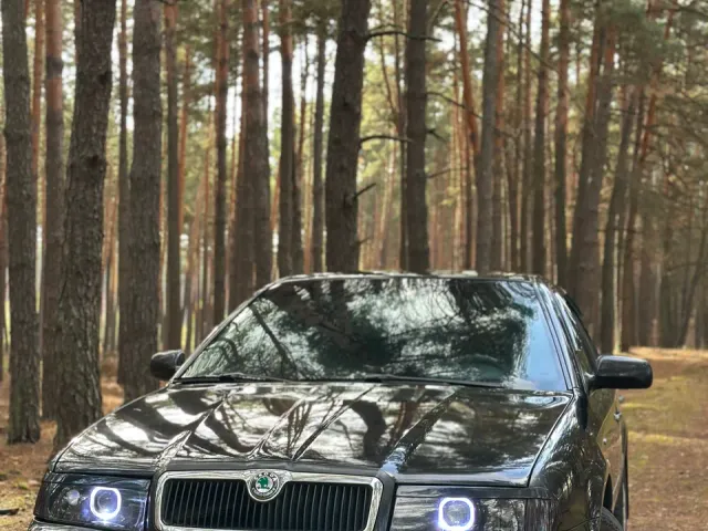 Skoda Octavia - фото 1