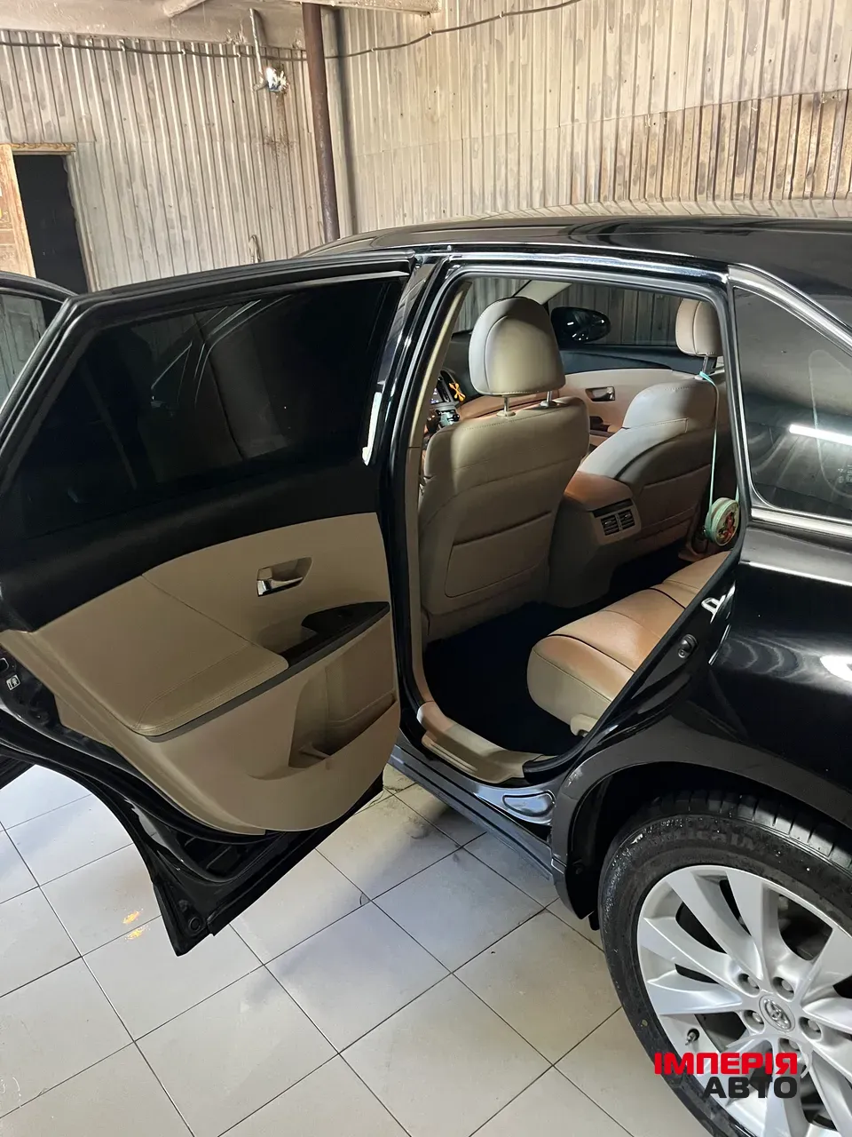 Toyota Venza - фото 5