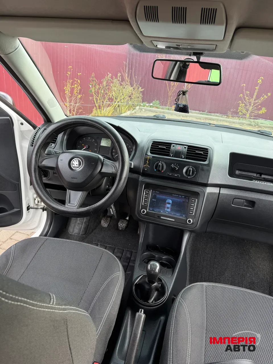 Skoda Fabia - фото 4