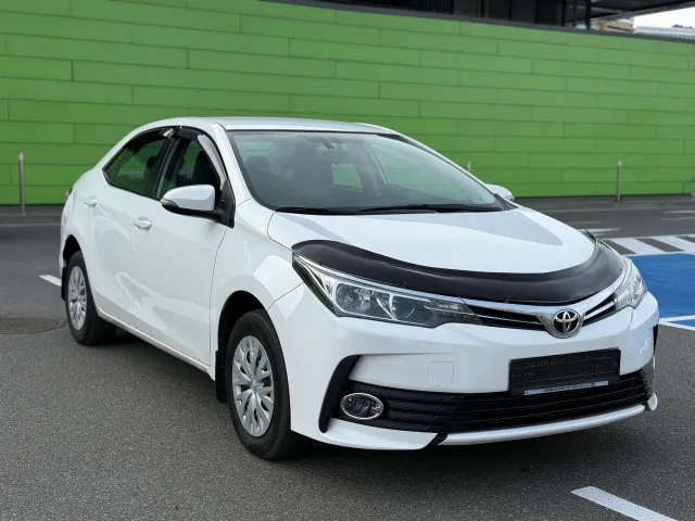 Toyota Corolla - фото 4