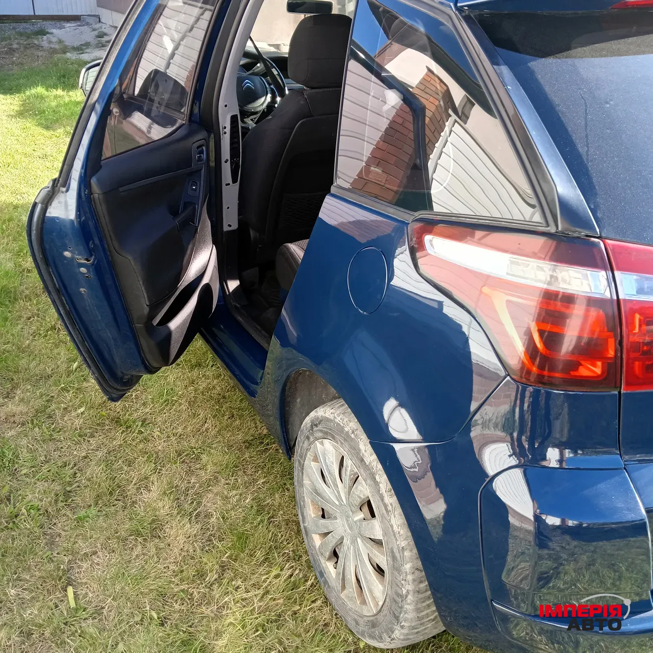 Citroen C4 Picasso - фото 2