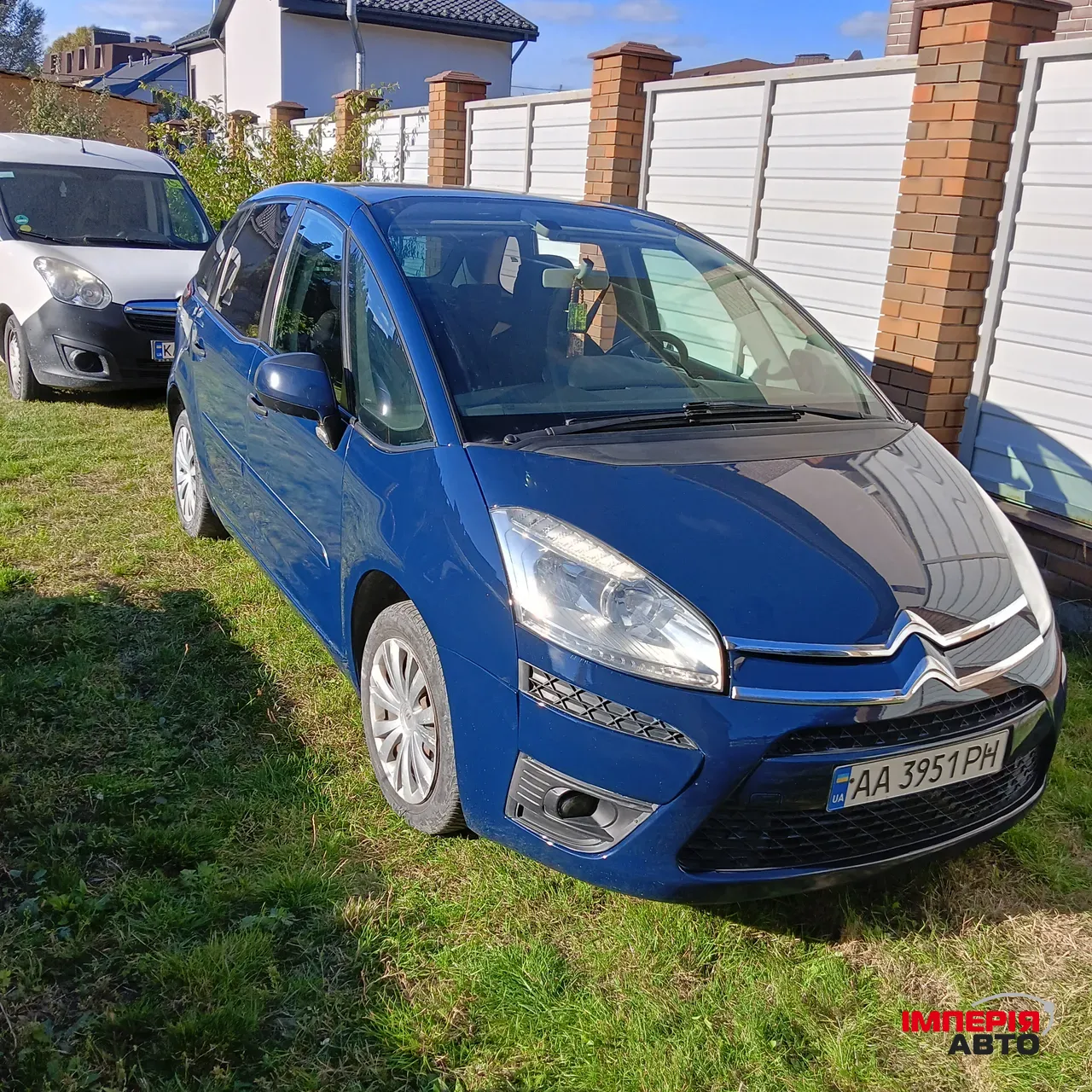 Citroen C4 Picasso - фото 5