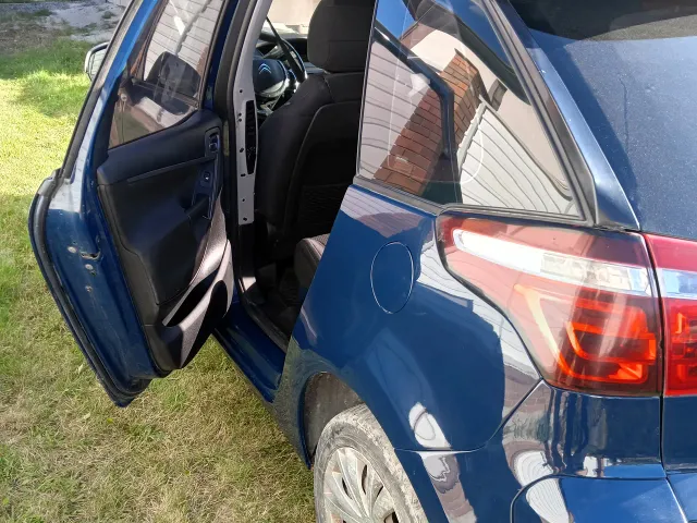 Citroen C4 Picasso - фото 2