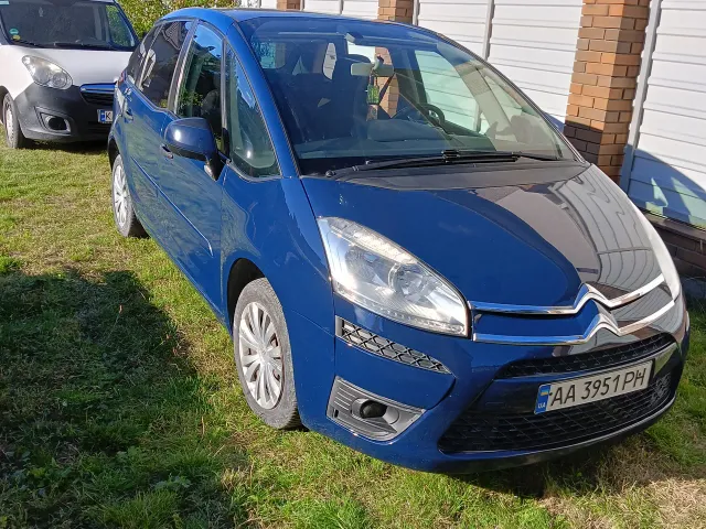 Citroen C4 Picasso - фото 5