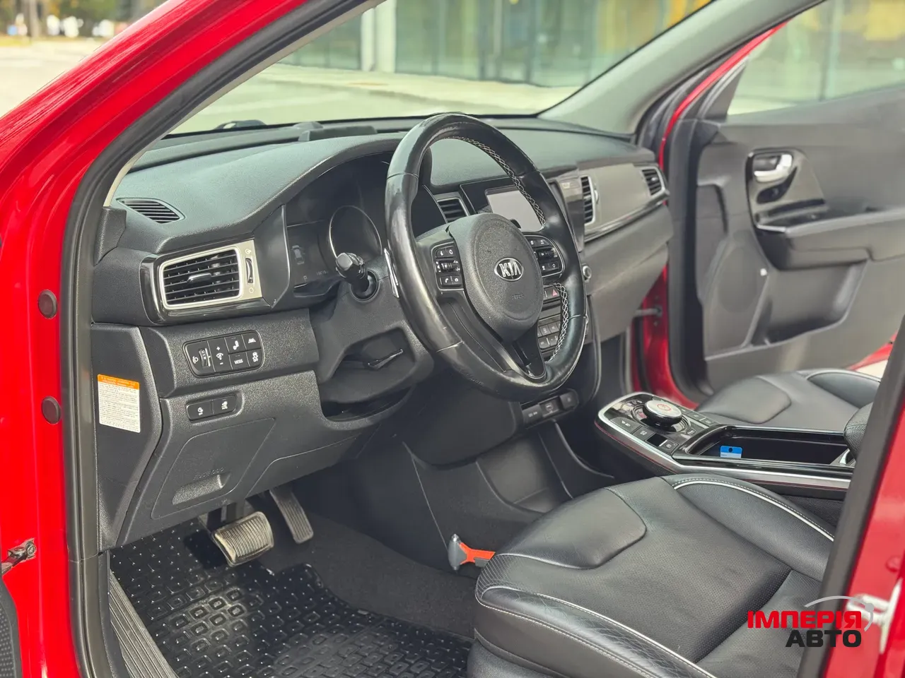 Kia Niro - фото 19